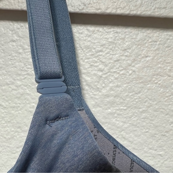 Blue Victoria’s Secret Padded Perfect Coverage Bra Underwire - Picture 8 of 10